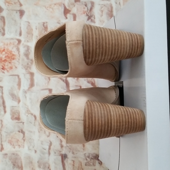 New Dolce Vita Heath Suede Mules - Picture 13 of 15